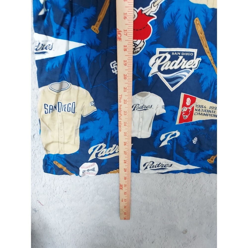 Vintage San Diego Padres Shirt Mens Large Reyn Spooner 100% Rayons Graphic MLB - Picture 8 of 10